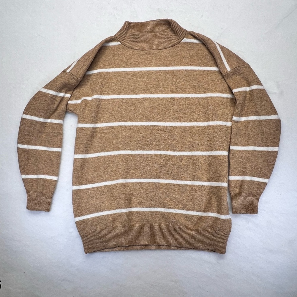 A New Day Over-sized Striped Tan and White Sweater,‎ Medium